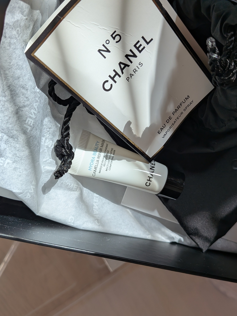 CHANEL No.5 & Hydra Beauty Skincare Duo in White and Black